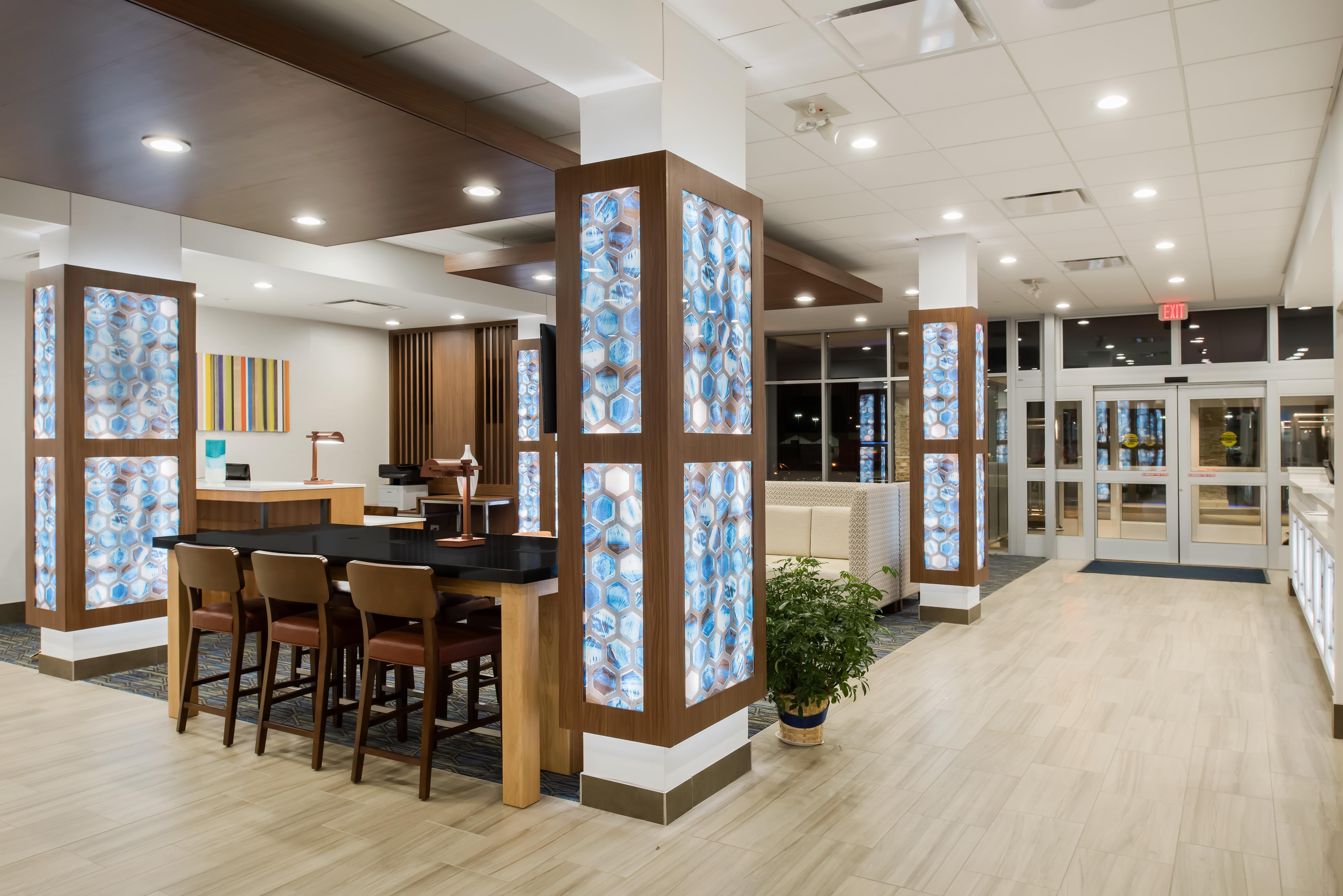 Holiday Inn Express & Suites West Plains Southwest By Ihg Exterior foto